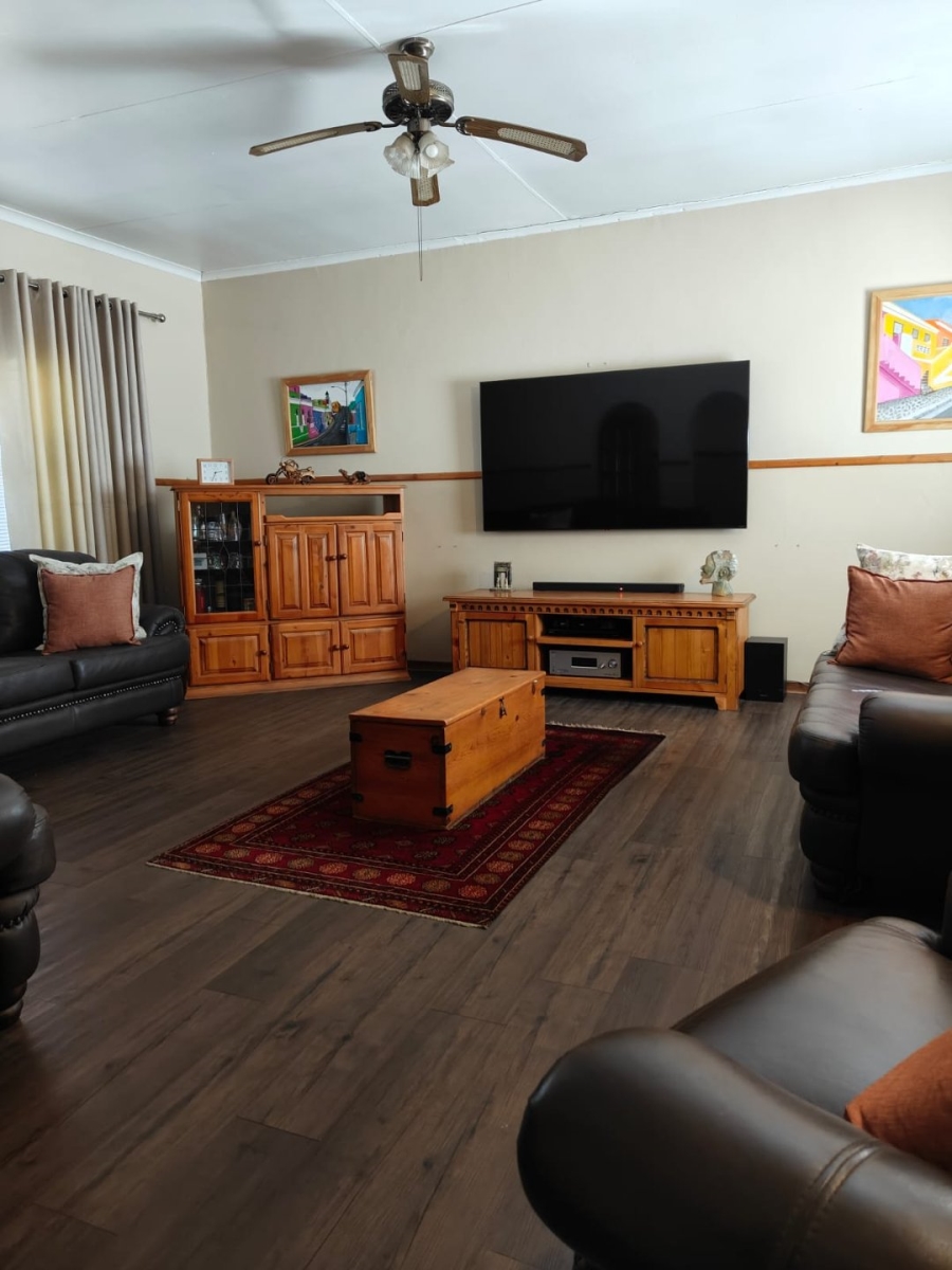 4 Bedroom Property for Sale in Sasolburg Ext 11 Free State